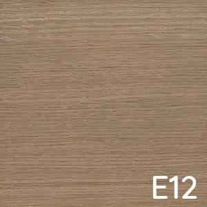 Front- und Korpusfarbe: Eiche Hellgrau