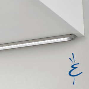 Waschplatz-Beleuchtung: LED, Derby II Edelstahl-Optik, 2700 - 6500 K, Breite: 74 cm